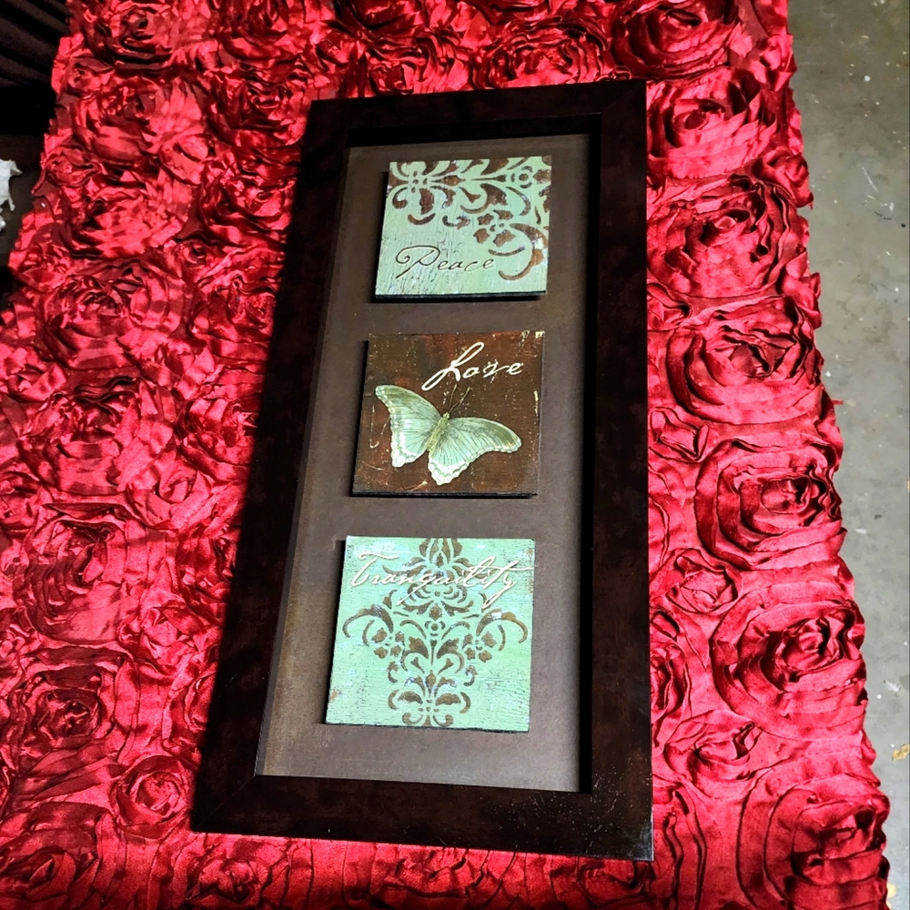BUTTERFLY WALL DECOR